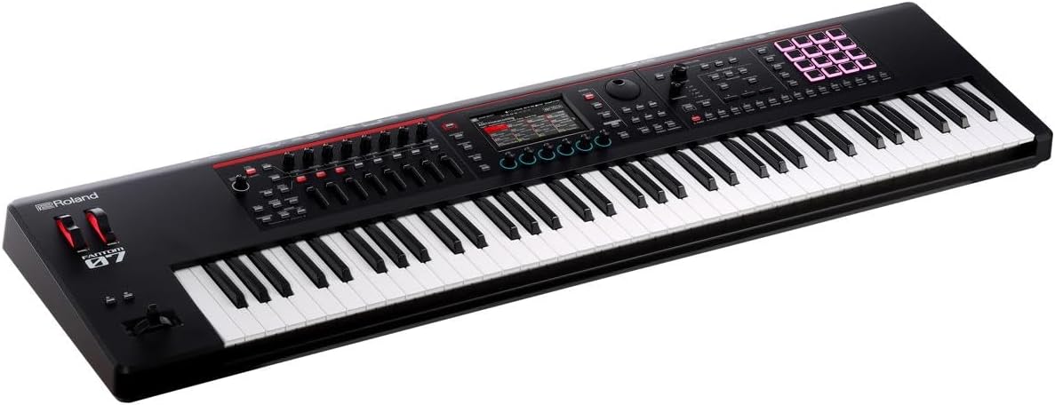 FANTOM-07 brings your creative world together,combining the sonic power and fluid workflow of the top-of-the-line FANTOM series in streamlined instruments that go everywhere your inspiration takes you