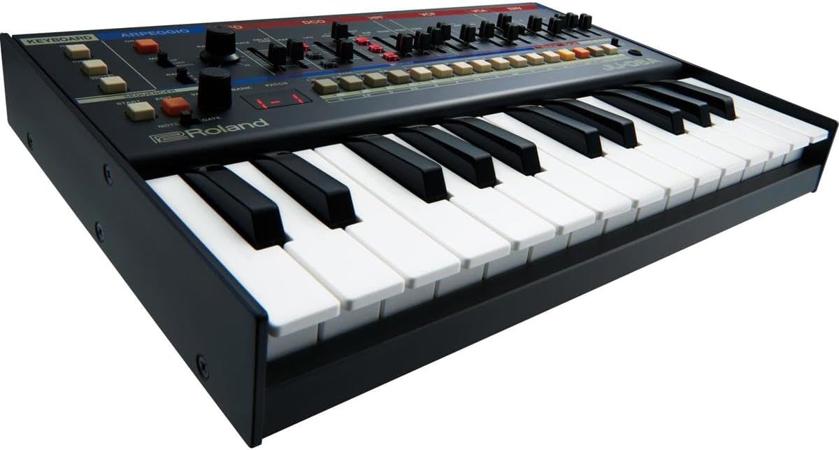 Roland JU-06A Keyboard Synthesizer Sound Module with 8 Patches + 8 Banks