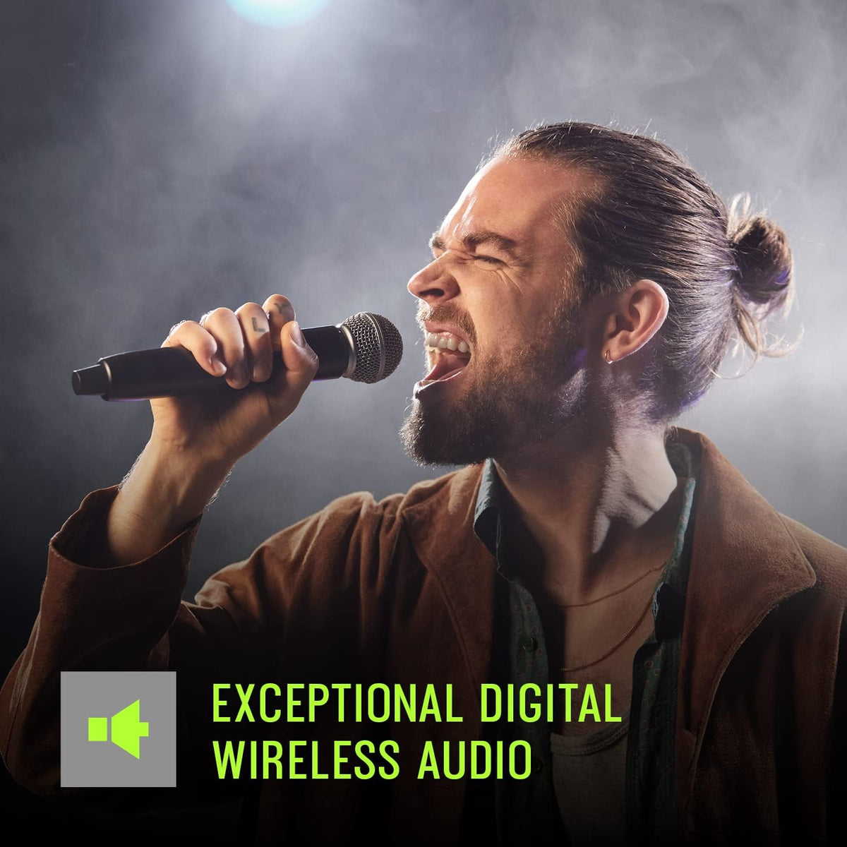 Shure GLXD2+/B58 Handheld Transmitter with BETA 58A Vocal Mic Capsule - for use with GLX-D+ Dual Band Digital Wireless Microphone Systems, Receiver Sold Separately (GLXD2+/B58=-Z3)